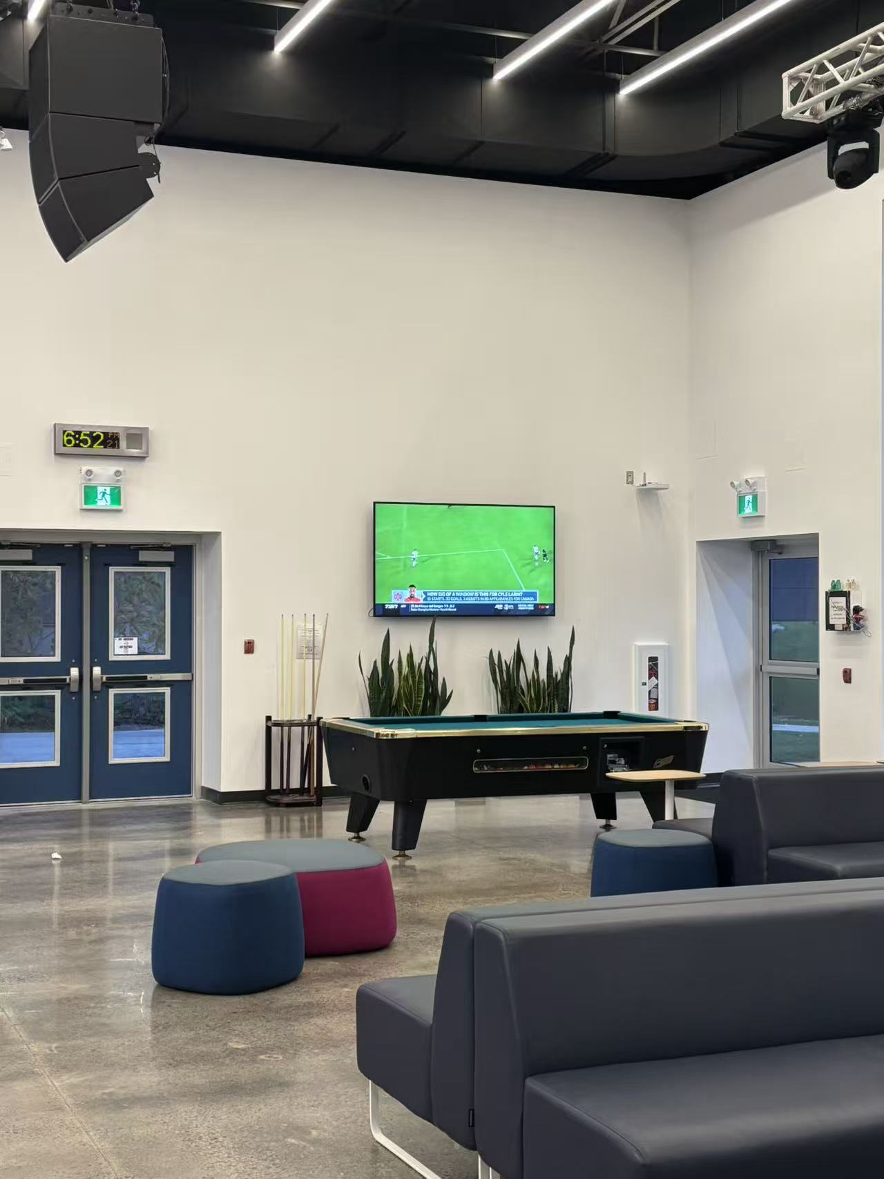 put a description here or you will lose grades